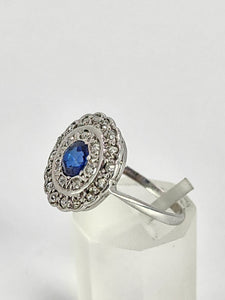 9079:Vintage: 18ct White Gold Cornflower Blue Sapphire 23 Diamonds Art Deco Style Target Ring