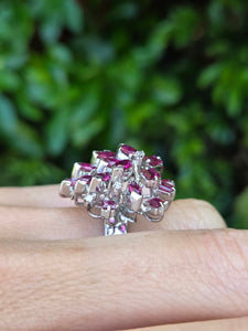 6143: Vintage: 18ct White Gold Rubies Diamonds "Snowflake" Cluster Ring