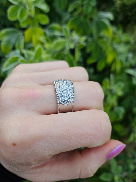 6499 Vintage: 18ct White Gold 88 Diamond (1.77ct) Pavé Half Hoop Band Ring — From 1978