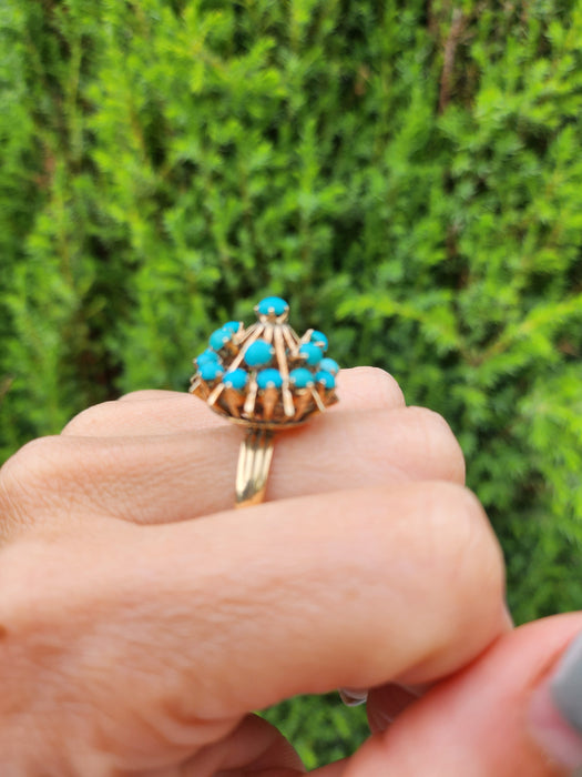 1848: Vintage; 14ct Gold 19 Turquoise Domed Statement Ring- superb