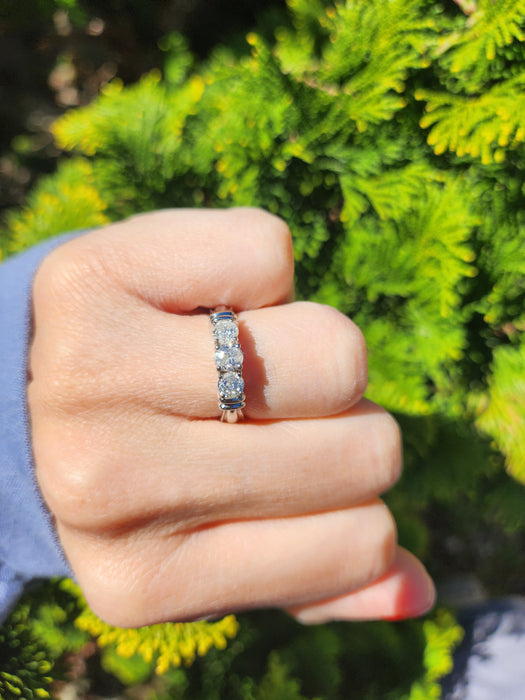 6518 Vintage: 14ct White Gold Diamond Three-Stone Stepped Ring — From Sheffield