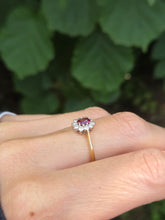 Cargar imagen en el visor de la galería, 1959: Vintage: 18ct Gold Pidgeon Blood Ruby Natural Diamonds (0.25ct) Cluster Ring- exudes quality
