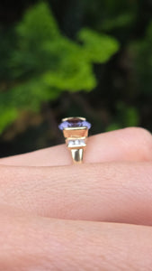 5999: Vintage: 9ct Gold Oval Faceted Purple Amethyst Diamond Dress Ring