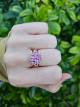 Load image into Gallery viewer, 0495: Vintage: 9ct Gold Pink Sapphires Topaz Cocktail Ring- Barbie beauty
