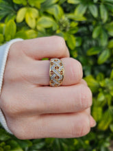 Load image into Gallery viewer, 1139: Vintage: 9ct Gold 25 Diamonds Openwork Ring- sparkling symmetry
