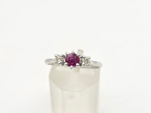 2357: Vintage; 18ct White Gold Ruby Round Full Cut Diamonds 3- Stone Straight Ring- From 1978