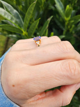 Cargar imagen en el visor de la galería, 1357: Vintage: 18ct Gold Ceylon Blue Tanzanite Diamonds Trefoil Set Ring- Gorgeous,
