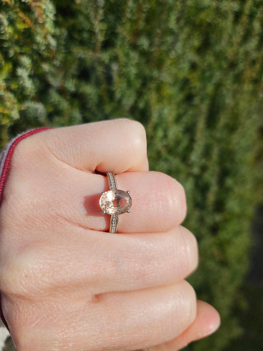 1353: Vintage; Platinum Pink Morganite 20 Diamonds Ring- pitch perfect pink, platinum