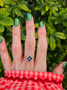 0104: Vintage 18ct Gold French Blue Sapphires Diamonds Geometric Set Ring- Classic, Timeless, lovely