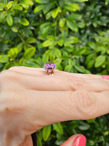 0727: Vintage: Rare 9ct Gold Rectangular Cushion Cut Purple Amethyst 18 Diamonds Cocktail Ring- marvellous&nbsp;