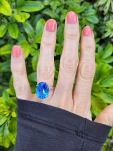 0278: Vintage: 9ct Gold Large Vivid Iolite Diamonds Cocktail Ring- heavenly blue statement piece