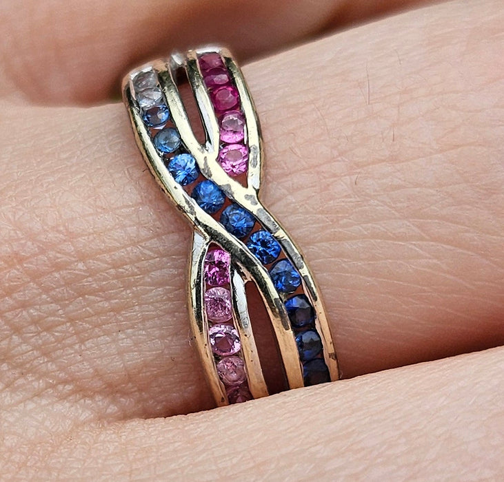 1429: Vintage: 9ct White Gold Rubies Sapphires Crossover Ring- crisp, colourful, eye candy