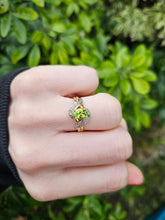Load image into Gallery viewer, 0986: Vintage: 9ct Gold Illusion Set Peridot Diamonds Dress Ring- eclectic beauty.
