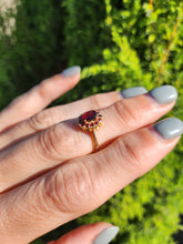 Load image into Gallery viewer, 1658: Vintage: 9ct Gold Red Garnets Floral Cluster Ring- petite and pre-1975
