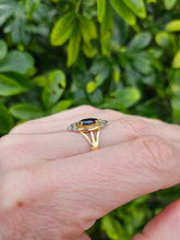 Cargar imagen en el visor de la galería, 1058: Vintage: 9ct Gold Blue Sapphires Diamonds Dress Ring
