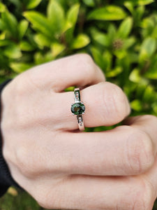 1299: Vintage: 9ct White Gold Tsavorite (Green Garnet) Sapphires Dress Ring- crisp, clean, eye candy.