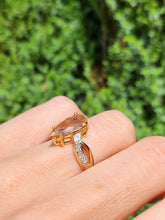 Cargar imagen en el visor de la galería, 1973: Vintage : 9ct Gold Pink Morganite Diamonds Cocktail Ring- Divine
