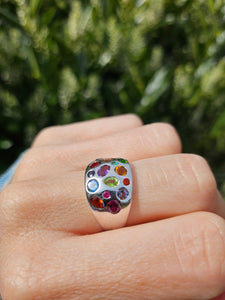 1477: Vintage: 9ct White Gold Multi- Gem Bombe Ring- fabulous, fun colour array