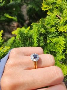 6051: Vintage: 18ct Gold Blue Sapphire Diamonds "Sun burst" Dress ring- From 1972