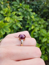 Load image into Gallery viewer, 0472: Vintage: 9ct Gold Cabochon Star Ruby Diamonds Ring - exquisite
