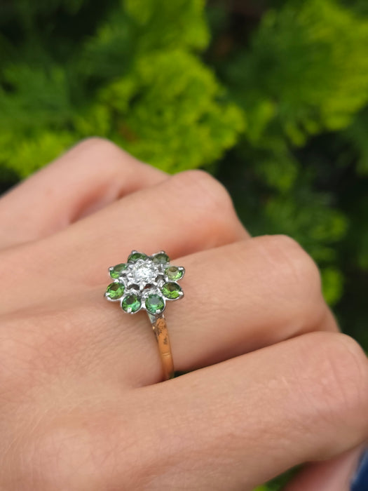 6453   Vintage; 18ct Gold Peridots Diamond Flower Head Ring- Sparkling beauty