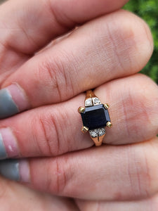 6112: Vintage: 18ct Gold Emerald Cut Royal Blue Sapphire Diamonds Dress Ring- lovely symmetry
