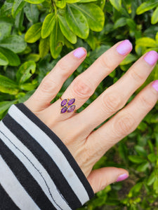 0798: Vintage: 14ct Gold Marquise- Cut Purple Amethysts Ring- Geometric Set&nbsp;