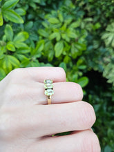 Load image into Gallery viewer, 0521: Vintage 9ct Gold Lime Green Peridot Trilogy- gorgeous
