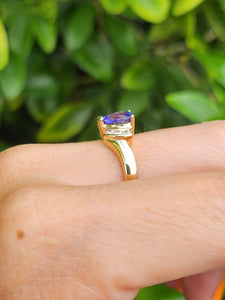 2138: Vintage: 14ct Gold Violet Blue Pear-Cut Tanzanite Natural Diamonds Ring- Lovely cut and colour