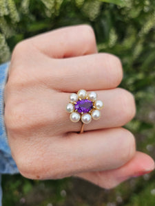1358: Vintage 9ct Gold Amethyst Pearls Flower Head Ring- finest quality