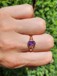 0871: Antique: 9ct Gold Lilac Amethyst Signet Ring- From 1911