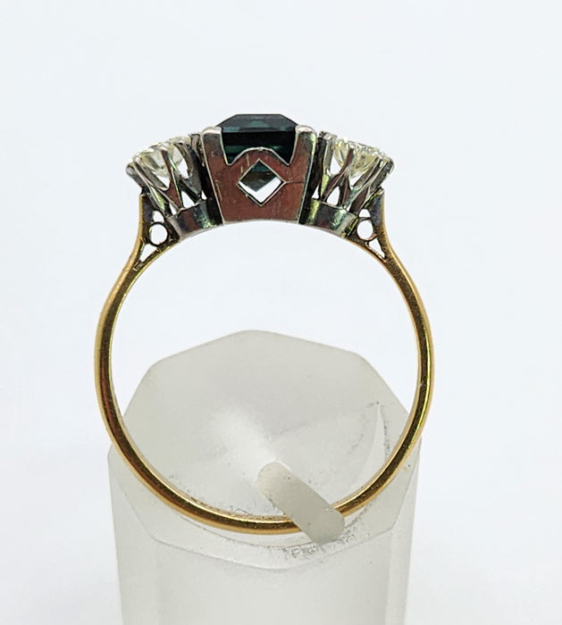 1598 Vintage: 18ct Yellow Gold & Platinum Sapphire & Diamond Three Stone Ring