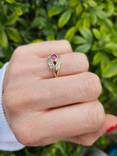 Cargar imagen en el visor de la galería, 0740: Vintage: 9ct Gold Ruby 12 Diamonds Dress Ring -curvaceous, sparkling

