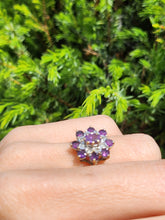 Load image into Gallery viewer, 1548: Vintage: 9ct Gold Amethysts Diamonds Flowerhead Cluster Ring- delightful
