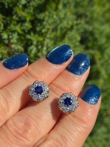 2360:   Vintage 18ct Gold Cornflower Blue Sapphire Diamonds {1.2ct} Stud Earrings- Divine