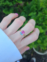 Cargar imagen en el visor de la galería, 0940: Vintage; Rare: 14ct Gold Bi- Colour &quot;Watermelon&quot; Tourmaline Ring
