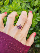 Load image into Gallery viewer, 0676: Vintage: 18ct Gold Rich Red Rubies Cluster Ring- Date- Mark 1974
