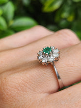 Load image into Gallery viewer, 6152: Vintage: (1978) Exceptional Diamonds Emerald Flower head Ring-  Exquisite
