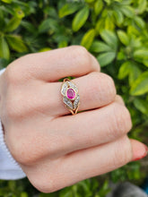 Cargar imagen en el visor de la galería, 0740: Vintage: 9ct Gold Ruby 12 Diamonds Dress Ring -curvaceous, sparkling

