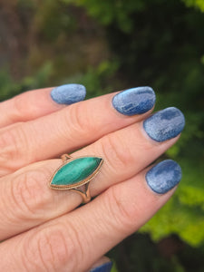 6210: Vintage:  9ct Gold Green Marquise Malachite Ring- From 1969