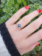 Cargar imagen en el visor de la galería, 7039:  Vintage: 18ct Gold Blue Sapphires 17 Diamonds Geometric Set Clutter Ring- lovely symmetry
