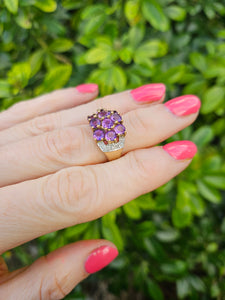 0698: Vintage: 9ct Gold Purple Amethysts 14 Diamonds Cocktail Ring