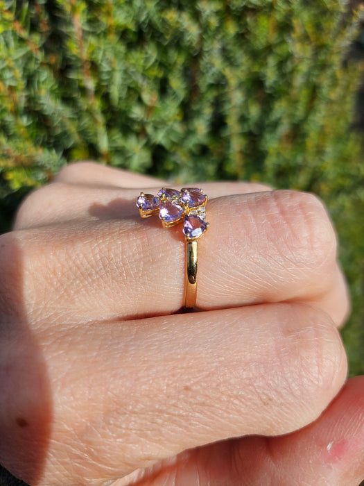 1497: Vintage: Rare 18ct Gold Lilac Amethyst Diamonds Tiered Ring- eclectic elegance