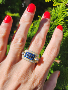 1708: Vintage: 18ct Gold Blue Sapphires Diamonds Statement Ring- incredible piece