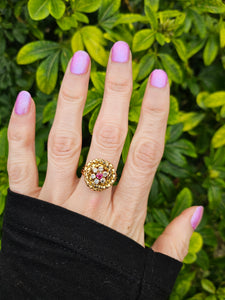 0762: Vintage 18ct Gold Ruby Diamonds Statement Ring- remarkable