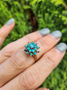 1568: Vintage: Old 9ct Yellow Gold 19 Turquoises Floral Cluster Ring- exquisite