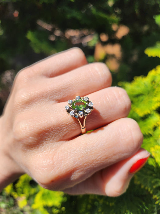 1374: Vintage: 9ct Gold Peridot Diamonds Flowerhead Ring- from 1976