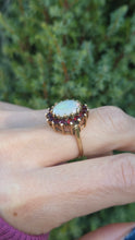 Cargar imagen en el visor de la galería, Vintage: Classic 9ct Gold White Opal 14 Red Garnets Flower Head Ring
