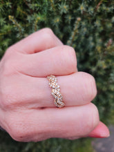 Cargar imagen en el visor de la galería, 1350: Vintage: 9ct Rose Gold Champagne Diamonds Stacker/Dress Ring- delectable
