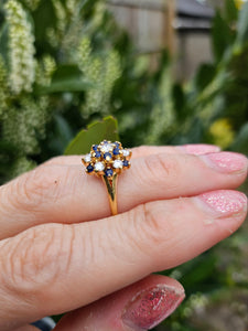 1498: Vintage: 18ct Gold French Blue Sapphires Diamonds Flower Head Cluster- superb quality